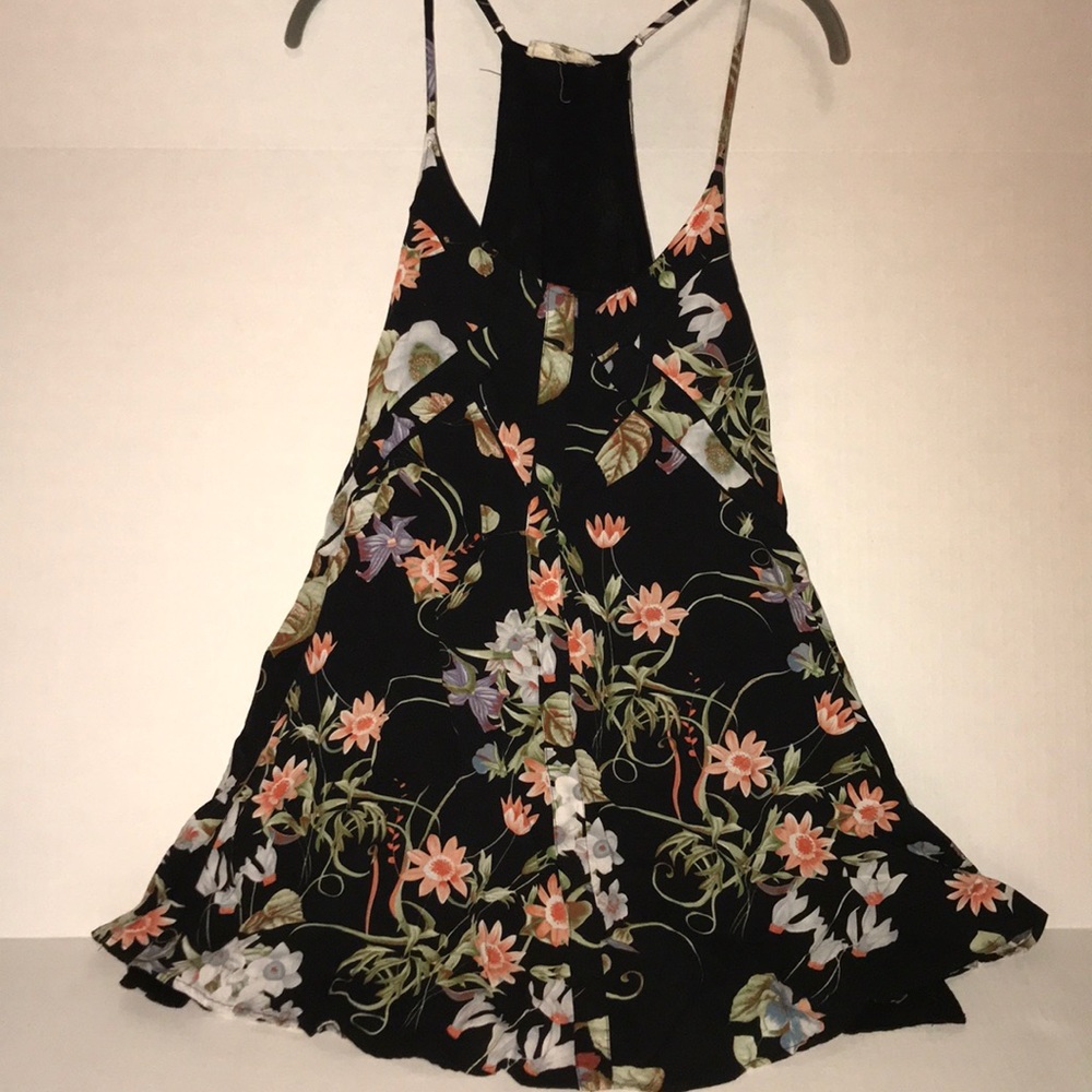 Adorable dress/top